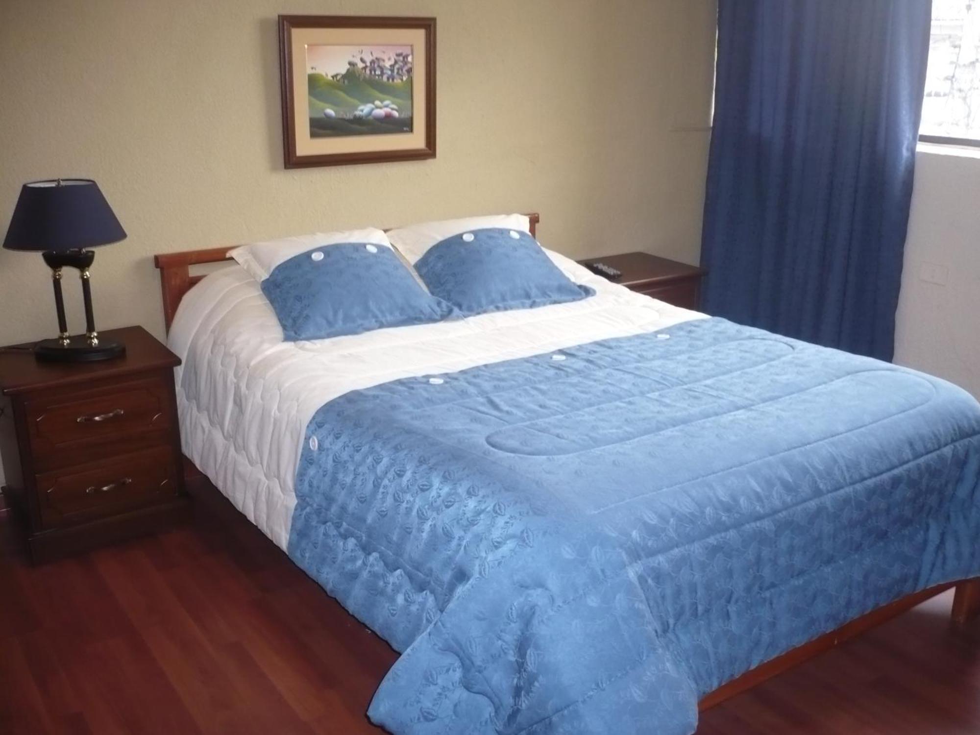 Hostal Tutamanda 2 Кито Екстериор снимка