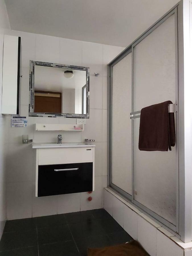 Hostal Tutamanda 2 Кито Екстериор снимка